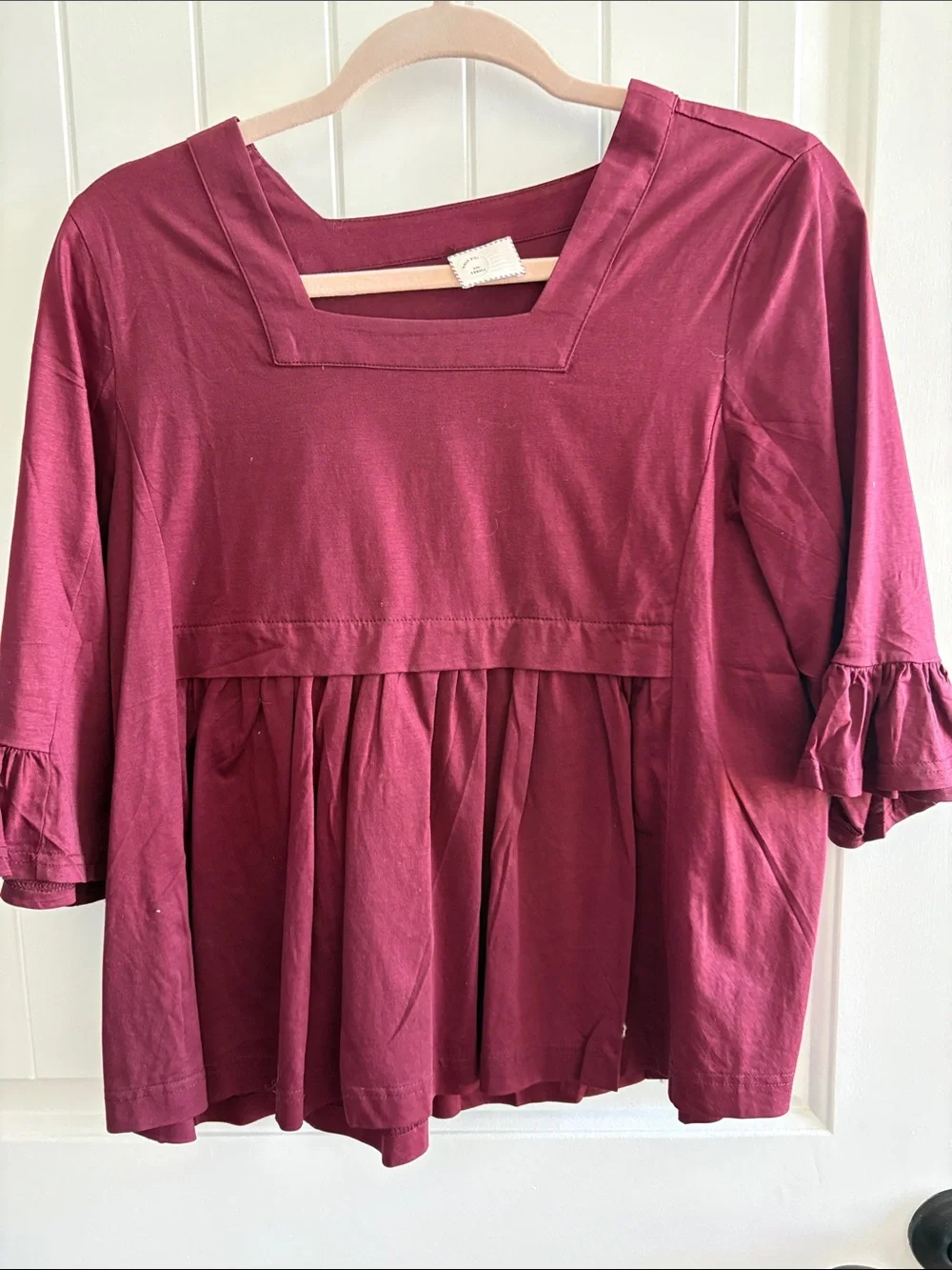Top shirts - Picture 1 of 3